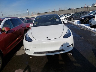 Tesla Model Y 2021 White vin: 5YJYGDEE6MF146517