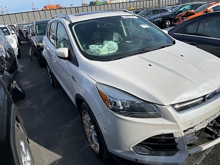Ford Escape Titanium 2014 White 2.0L 4 vin: 1FMCU9J95EUC14772