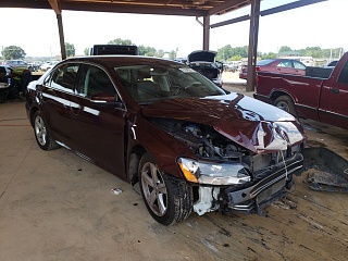 2013 Volkswagen Passat Se vin: 1VWBP7A30DC108447