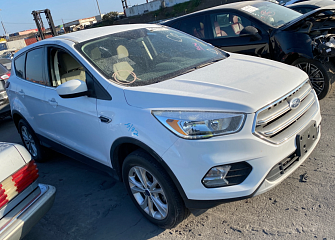 2017 Ford Escape Se vin: 1FMCU0GDXHUD67711