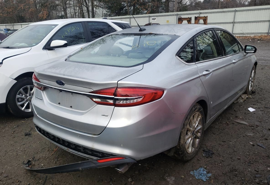 2017 Ford Fusion Se vin: 3FA6P0H79HR371487