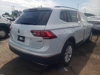 2018 Volkswagen Tiguan Se vin: 3VV2B7AX9JM188086 
