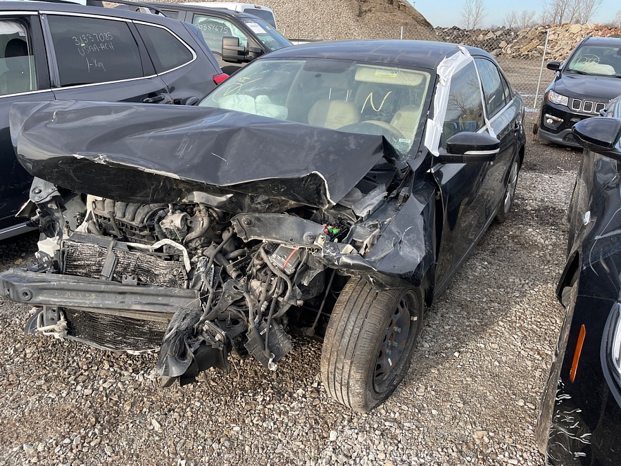 Volkswagen Jetta Se 2013 2.5L 5 vin: 3VWDX7AJ3DM388631