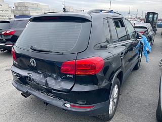 2017 VOLKSWAGEN TIGUAN S WVGAV7AX5HK042315