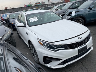 Kia Optima S 2019 White 2.4L vin: 5XXGT4L39KG313424